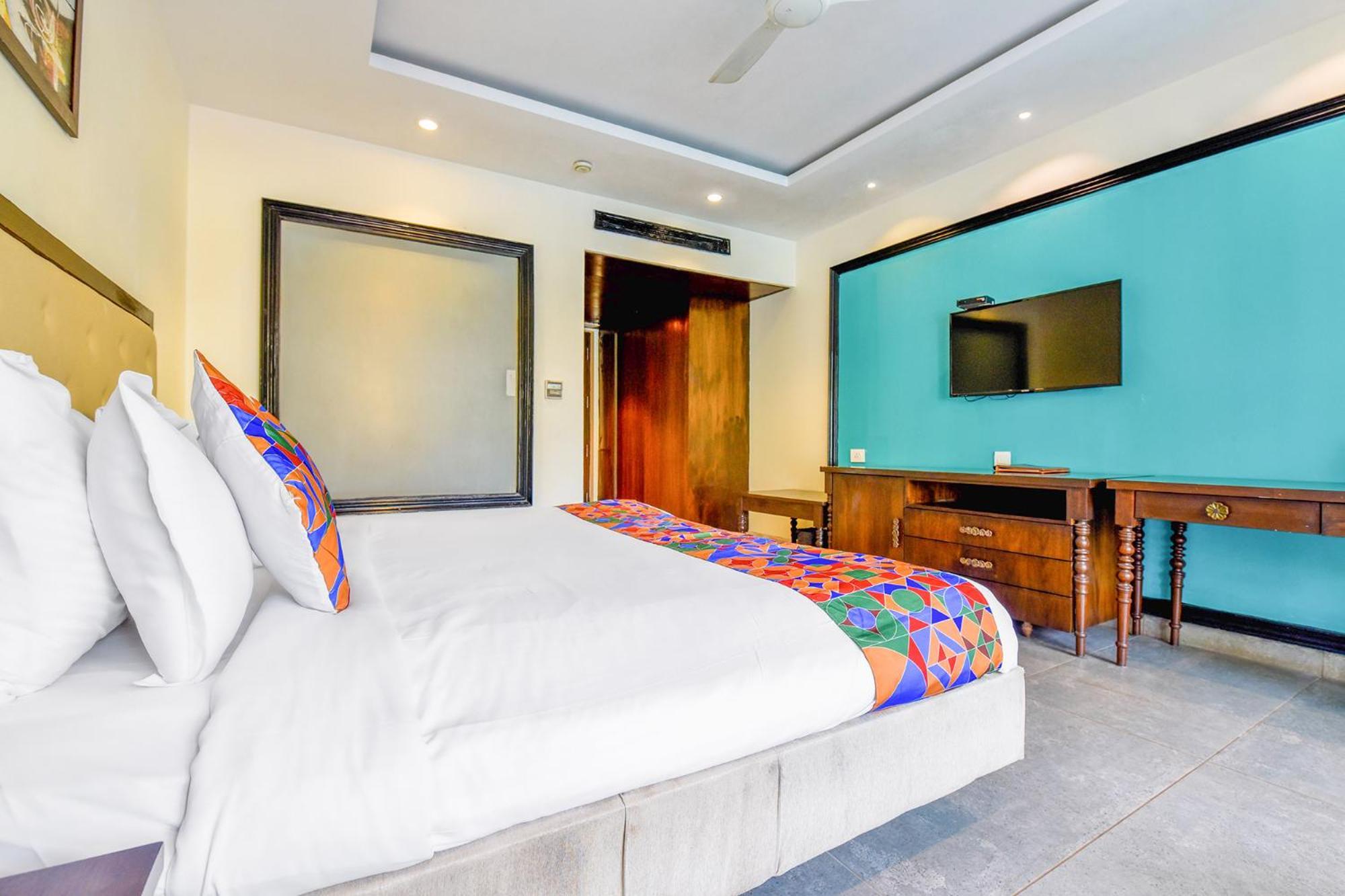 Fabhotel Prime The King'S Court - Nr Calangute Beach Экстерьер фото