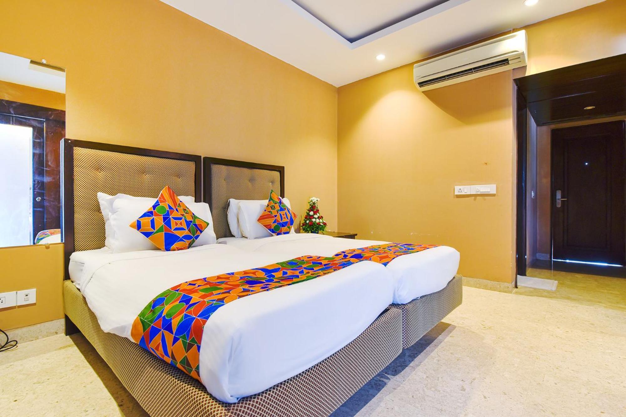 Fabhotel Prime The King'S Court - Nr Calangute Beach Экстерьер фото