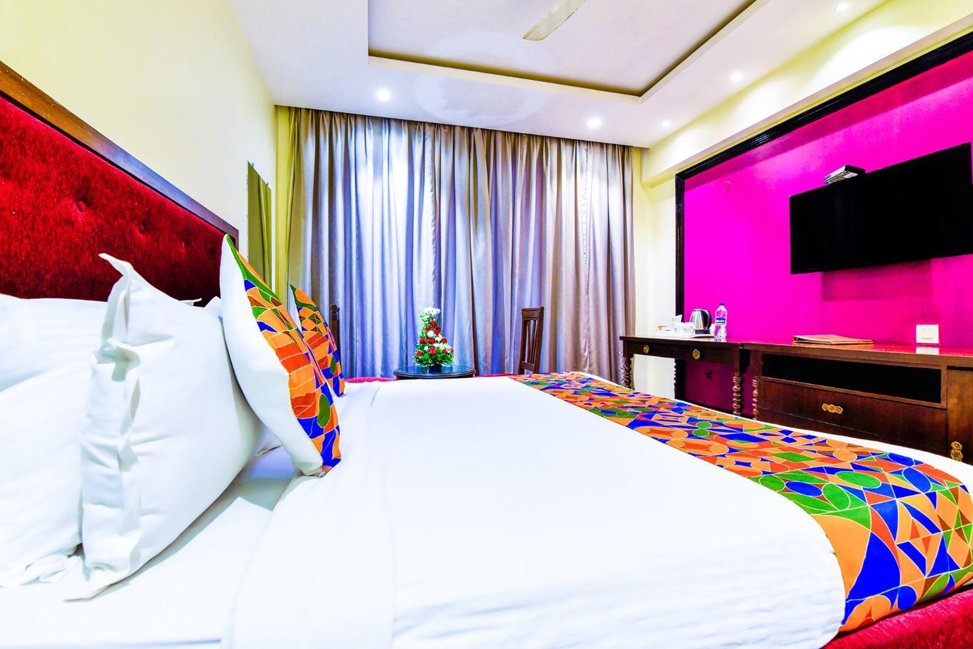 Fabhotel Prime The King'S Court - Nr Calangute Beach Экстерьер фото